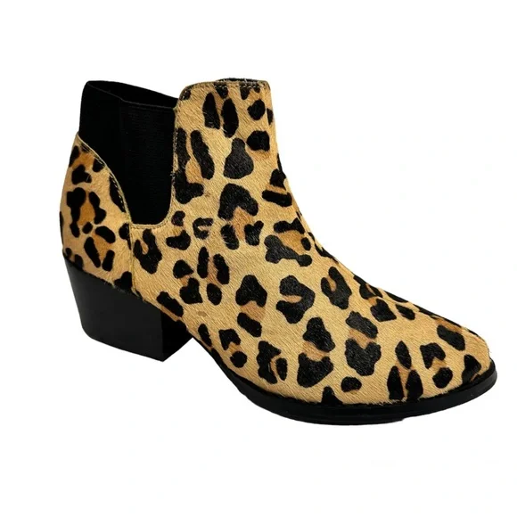 Steve Madden Womens Palace Leopard Print
Calf Hair Ankle Boots - Picture 2 of 14